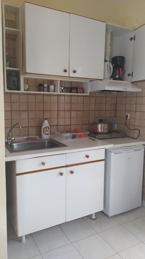 Armenistis Apartment Eksteriør billede